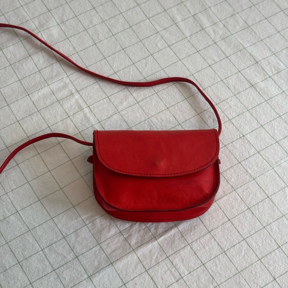 Vintage Handbags - Vintage Leather Crossbody Red Bag